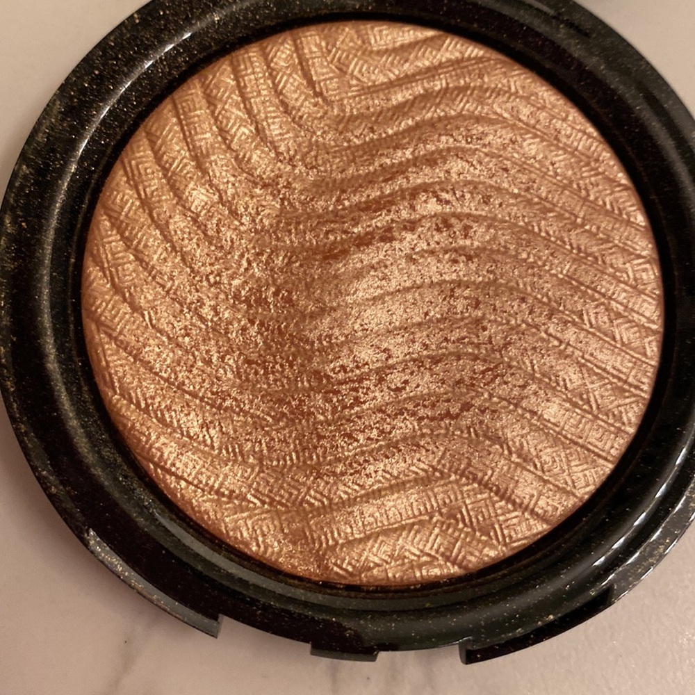 MAKE UP FOR  EVER- Pro light fusion highlighter